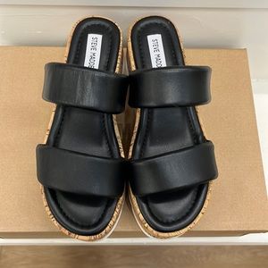 Steve Madden Defuse Platform Sandals in Black Leather